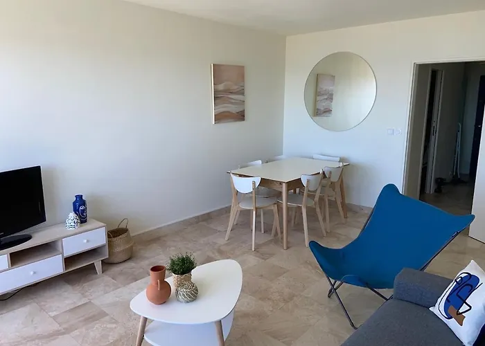 Appartement Superbe T2cabine Vue Accès Direct Benoît