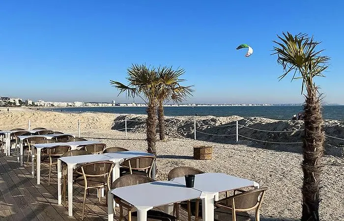 Superbe T2cabine Vue Accès Direct Benoît Appartement *